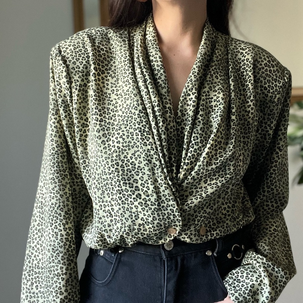 Vintage Impressions Leopard Print Blouse Sz L
